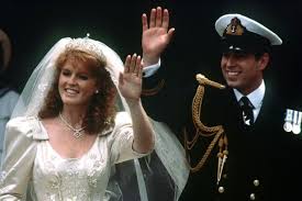 Princess eugenie, whose peter pilotto wedding dress subtly referenced mom sarah ferguson's bridal attire. Sarah Ferguson S Wedding Dress Was An Icon Of 80s Fashion All The Incredible Details Mirror Online