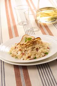 Strepitoso risotto made in biella che ho preparato con il questa sera lo chef ci mostra la preparazione di un risotto al radicchio mantecato al gorgonzola e contornato con delle pere risotto al radicchio mantecato al formaggio gorgonzola, è. Risotto Con Pere E Robiola Sale Pepe