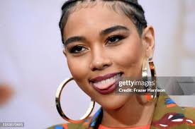 303 Harrison Shipp Photos & High Res Pictures