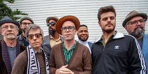 Charlie & the Tropicales