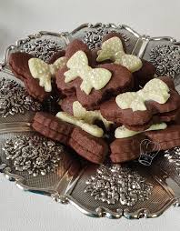 Sables D Automne Au Chocolat Et Speculoos En 2020 Faire Fondre Du Chocolat Gourmandise Gateau Samira
