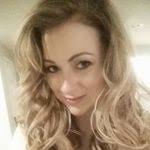 Kari Latimer's Instagram, Twitter & Facebook