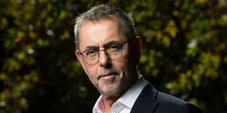 Meet Dr Norman Swan — BOOKFACE