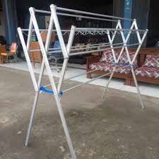 Alat penjemur ini praktis dan ekonomis, terbuat dari bahan stainless produk selanjutnya adalah bina karya jemuran baju alumunium mini alpha b 80cm. Jemuran Pakaian Aluminium Harga Terbaru Juli 2021 Blibli