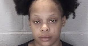 Lafayette stabbing suspect awaits judge's verdict