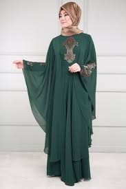 Yeni Urun Pelerinli Tesettur Abiye Zumrut Urun Kodu Ech7152 169 90 Tl Abiye Ech7152 Kodu Peleri Model Pakaian Hijab Model Pakaian Baju Muslim