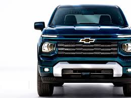 2027 Silverado Finally Gets Feature GMC Owners Already Have - Autoblog