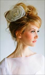 Depending on the haircut you choose, you 2. Bridal Hairstyles For Medium Hair 32 Looks Trending This Season