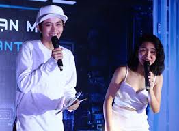 Hòa minzy từng trả lời báo giới về hình xăm này rằng: Hoa Minzy Máº·c Sexy Cá»' Tinh Ä'á»ƒ Lá»™ Hinh XÄƒm Ten Cong PhÆ°á»£ng