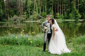 Austin area weddings alright so we've definitely covered something old, a whole lot of something new ((peep our latest, everything is trendy/new/what's hot in weddings rn)), and recently a bunch of something blue, but borrowed isn't as obvious. Nondenominational Wedding Ceremony Ideas Wedding Spot Blog