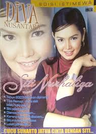 Zamani dan siti berkongsi pentas ajl 2002. Bookshop A P Majalah Diva Nusantara Edisi Istimewa Siti Facebook