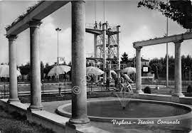 Scopri i migliori agriturismi in italia con campagna amica: Cartoline Cartolina Postcard Voghera Piscina Comunale Anni 50 Pavia
