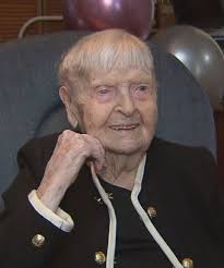 Helen Doan's Instagram, Twitter & Facebook