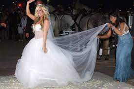 Daniela Katzenberger Fotos Ihres Wunsch Hochzeitskleides Gala De