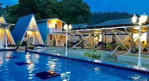 Namun itu bukanlah kekurangan sebaliknya memberi satu pilihan kepada pengunjung yang inginkan percutian yang tenang dan damai di tepi pantai. Nipah Guesthouse Pangkor Hotel Deals Photos Reviews