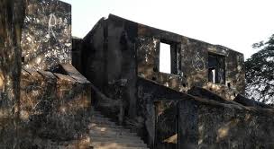 Sewri Fort - Discover India