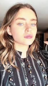 A messy red lip 👄