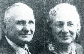 Sadie Ann Pittenger Mansfield (1868-1957)