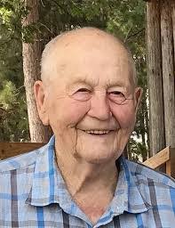 Duane Melvin's Instagram, Twitter & Facebook