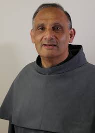 Illum il-Patri Gwardjan jagħlaq 34 sena saċerdot. Nifirħulu u nitolbu  għalih u għal sħabu s-saċerdoti li nhar it-Tnejn li għadda fakkru dan  l-anniversarju fil-Knisja tagħna, fosthom Patri William Bartolo