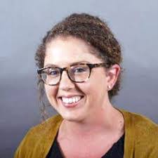 Caitlin Coyle's Instagram, Twitter & Facebook