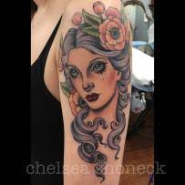 Chelsea Shoneck: Lady Heads