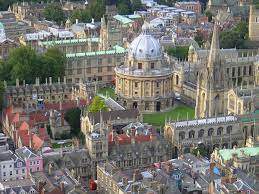 تحميل قاموس اكسفورد الناطق انجليزي عربي oxford dictionary of english 2021 للأندرويد وللأيفون مجاناً برابط مباشر أحدث اصدار أفضل قاموس. Ø£ÙƒØ³ÙÙˆØ±Ø¯ Ø§Ù„Ù…Ø¯ÙŠÙ†Ø© Ø§Ù„Ø¹Ø±ÙŠÙ‚Ø© Ø§Ù„ØªÙŠ Ù„Ø§ ØªØ²Ø§Ù„ ØªØ¬Ø°Ø¨ Ø§Ù„Ù…Ù„Ø§ÙŠÙŠÙ†