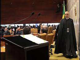 Moraes is an associate professor of the law school, university of são paulo (usp). Alexandre De Moraes Toma Posse No Stf Youtube