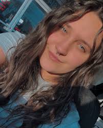 sara🌸 (@saraelizabethh98) • Instagram photos and videos