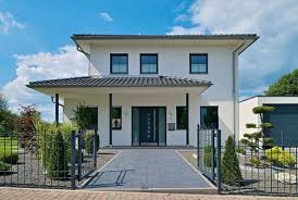 Kundenhaus Primavera Rensch Haus Uber 140 Jahre Fertighauser Haus Haus Bauen Moderne Hausfassade