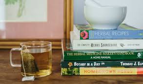 How to become a master herbalist: An Herbalist Library Traditional Medicinals Wellness Teas