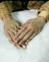 Profesional Henna Artist Sby Yasminehennaart Foto Dan Video Instagram Desain Henna Henna Ide Pesta