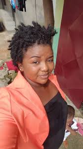 When is the best time to circumcise a newborn baby?