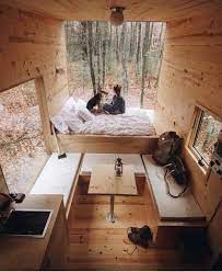 This Structure Is A Return To What Eccentric Looks Like Work In A Bed Room This Is A Heterogeneous S Tiny House Decor Tiny House Design Tiny House Inspiration