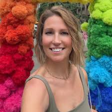 Will the American history Museum accommodate checked luggage in their  storage area?