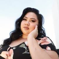 40+ "Alex Gillette" profiles