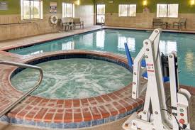 The #1 best value of 62 places to stay in tyler. Top Hotels In Tyler And Vicinity Texas Cancel Free On Most Hotels Hotels Com