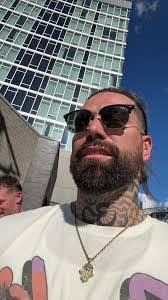 Wesley Cole's Instagram, Twitter & Facebook