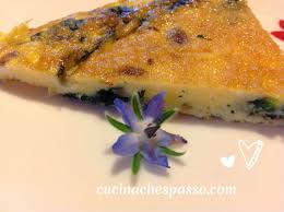 250 g di foglie giovani e fiori di borragine ( borago officinalis ), olio, sale pepe, 3 uova, 1 bicchiere di latte, 2 cucchiai di parmigiano grattugiato. Frittata Con La Borragine Cucinachespasso