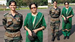 Nirmala sitharaman is second lady defense minister of india. Defence Minister Nirmala Sitharaman à¤• Daughter à¤• Photo Viral à¤œ à¤¨ à¤¸à¤š à¤š à¤ˆ à¤µà¤¨à¤‡ à¤¡ à¤¯ à¤¹ à¤¦ Video Dailymotion