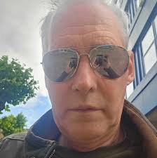 the core of song writing with @lolayounggg ✍️💕