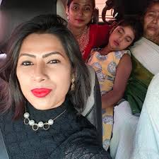 This all picture is from the set of DiDi Number.1 (ZEE BANGLA) , which is  going to be telecast