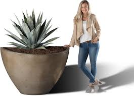 For over 10 years, puremodern has been consistently impressed with how our clients transform indoor and outdoor spaces with the simple addition of metal planters. Commercial Concrete Planters Custom Products Slick Rock Concrete