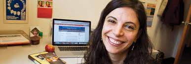 THE UNDERGRADUATE RESEARCH ExPERIENCE