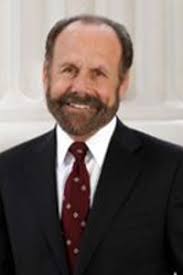 Gerald Hill's Instagram, Twitter & Facebook