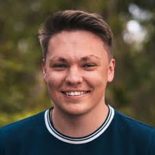 WE DID IT! I'm honored to say that the short film "Pardoning Beauty" which  I had a chance to direct and co-write, won the main prize in the  competition for the best