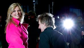 We would like to show you a description here but the site won't allow us. Reibeisenstimme Und Strubbelhaare Rod Stewart Wird 75