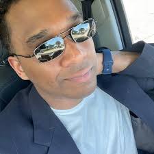 This is insane Check out this 10 year roadmap Mark Zuckerberg showed off  back in 2016 ... everything he said is actually happening