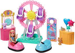 Barbie chelsea selber machen schnittmuster chelsea und ihr. Barbie Ghv82 Chelsea Puppe Und Jahrmarkt Spielset Mit Zubehor Madchen Spielzeug Ab 3 Jahren Amazon De Spielzeug