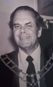 Hi just wondered if you can make my dads picture any better for me. Thanks  in advance x